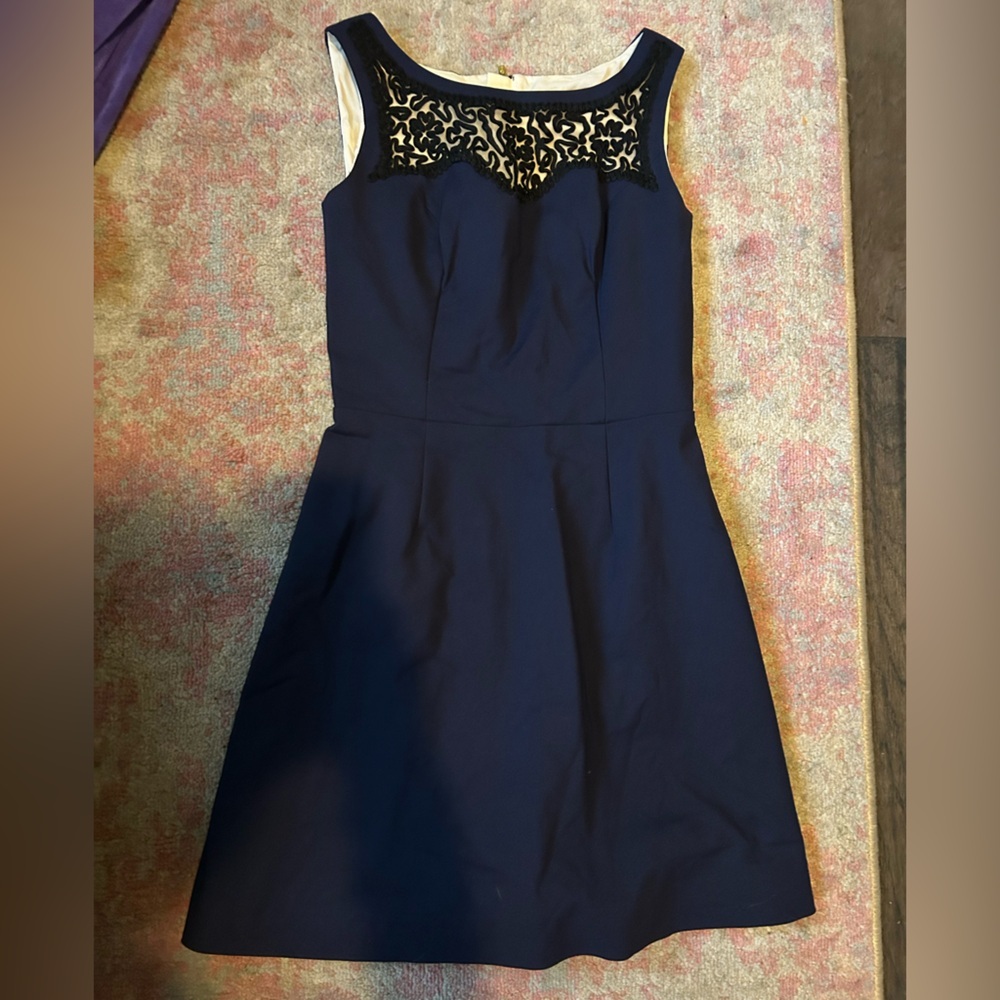 Lilly Pulitzer Navy Embroidered Dress Size 0 Classic Resort Chic - Picture 11 of 12
